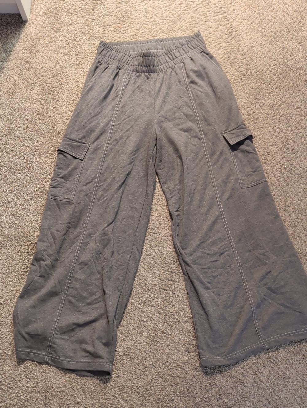 Forever 21 Wide-Leg Cargo Pants - Gray